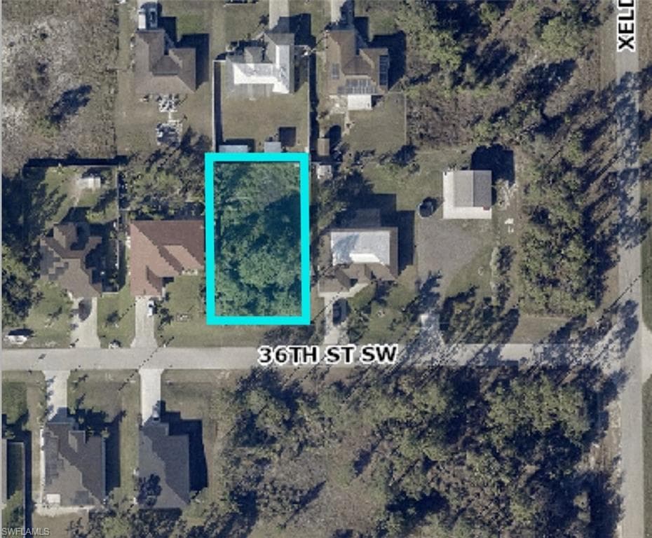 3806 36th ST SW LEHIGH ACRES, FL 33976
