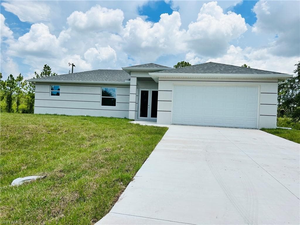 4000 E 9th ST LEHIGH ACRES, FL 33972