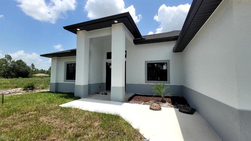 1114 Clayton AVE LEHIGH ACRES, FL 33972