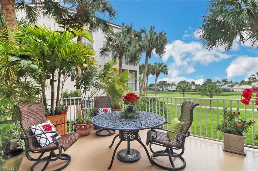 1540 Clermont DR F-101 NAPLES, FL 34109