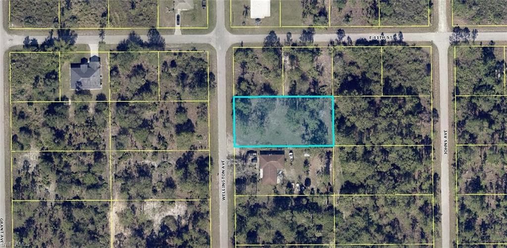 1020 Wellington AVE LEHIGH ACRES, FL 33972