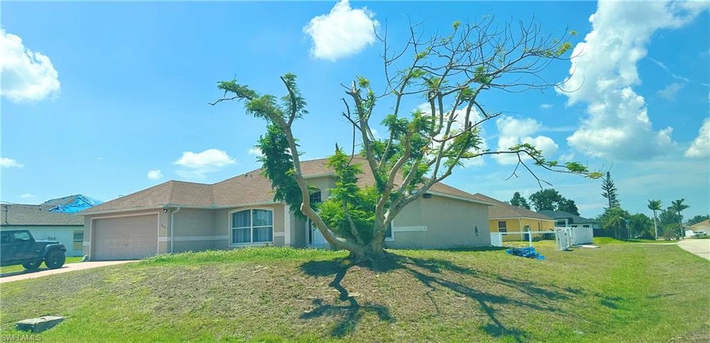 1923 NE 20th TER CAPE CORAL, FL 33909