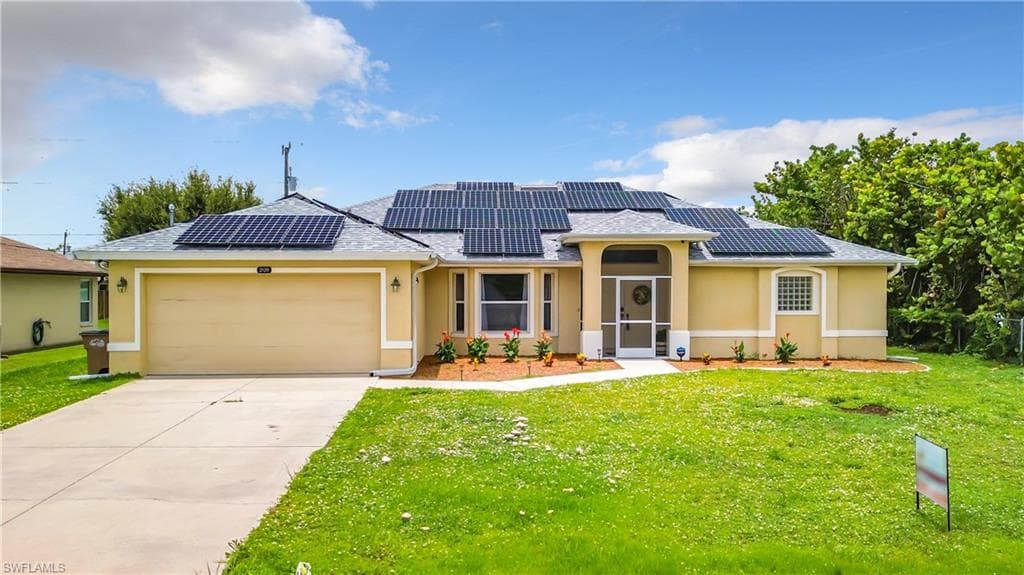 2129 Viscaya PKWY CAPE CORAL, FL 33990