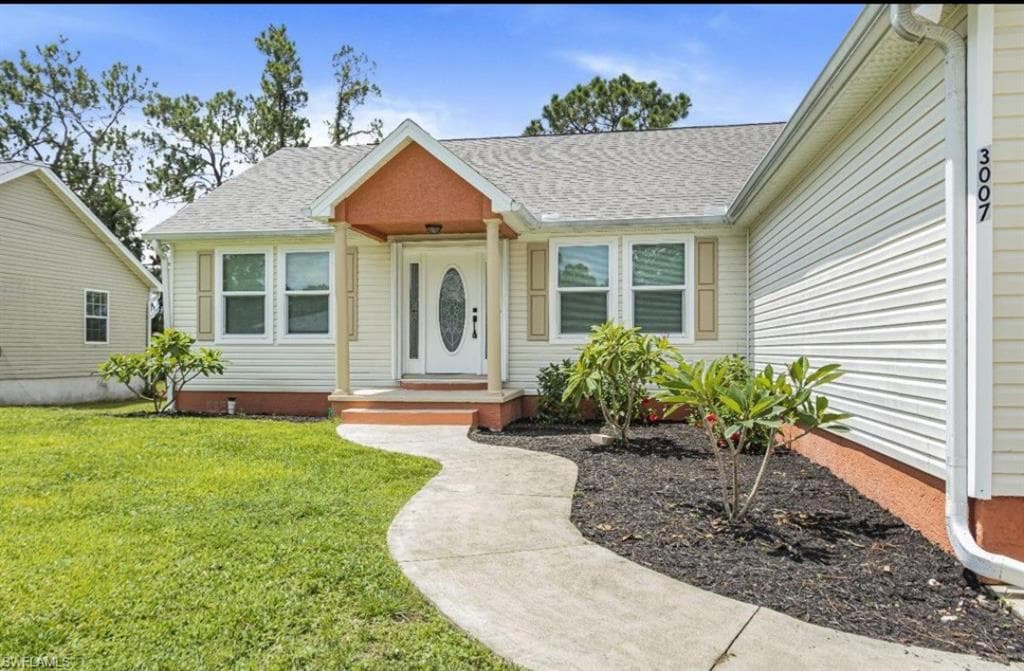 3007 14th ST W LEHIGH ACRES, FL 33971