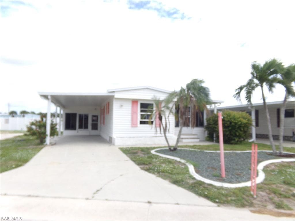 11170 Bayside LN FORT MYERS BEACH, FL 33931