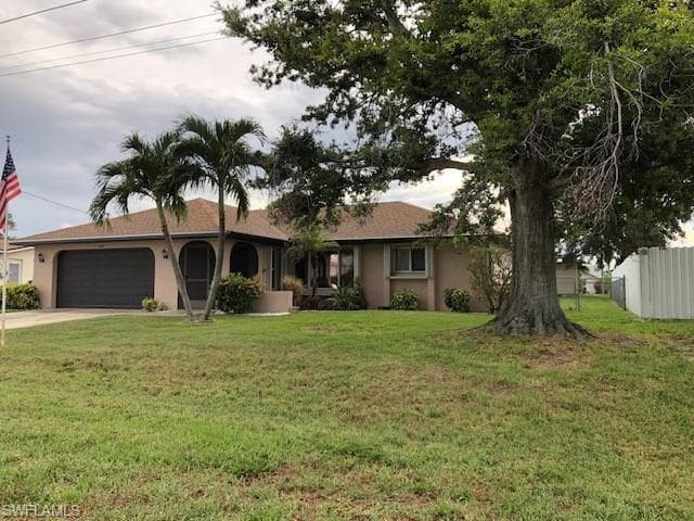 1926 SE 11th AVE CAPE CORAL, FL 33990