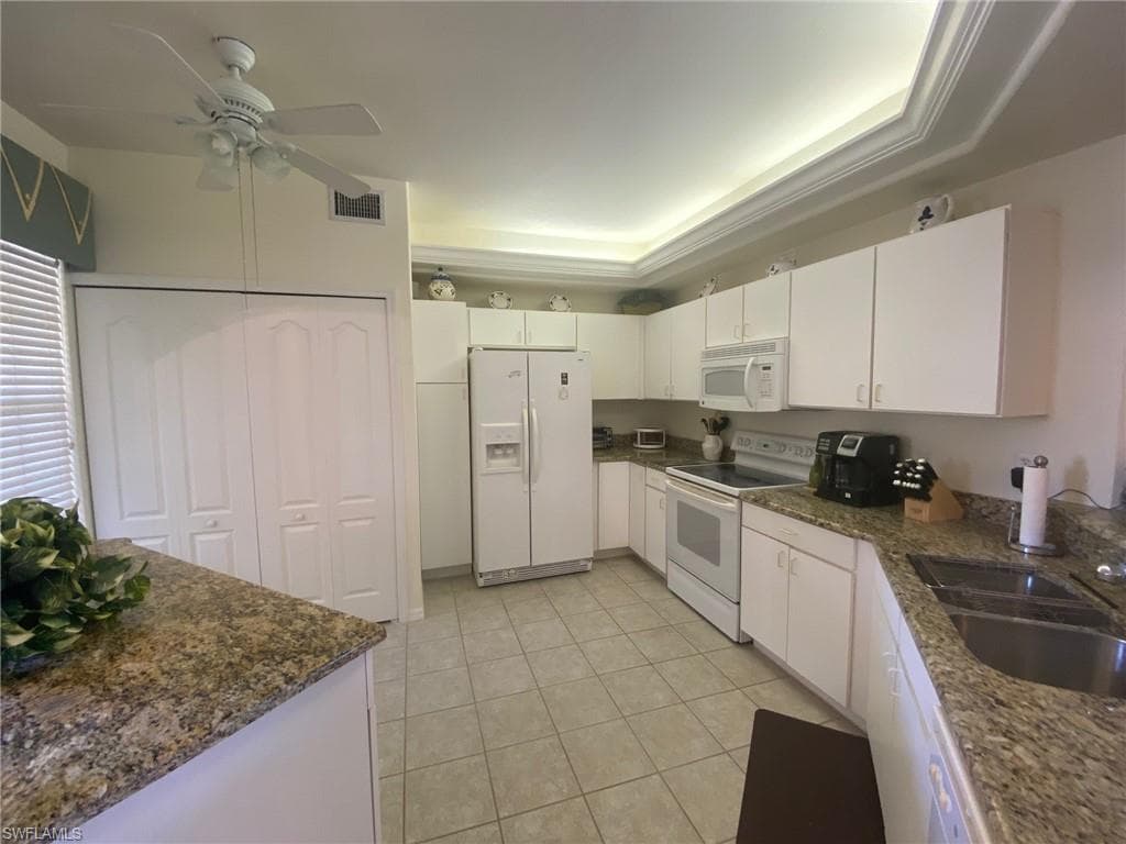 9291 Spring Run BLVD 2704 ESTERO, FL 34135