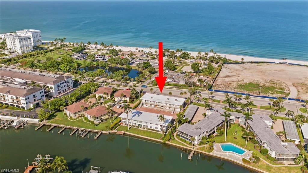 1550 Gulf Shore BLVD N W5 NAPLES, FL 34102