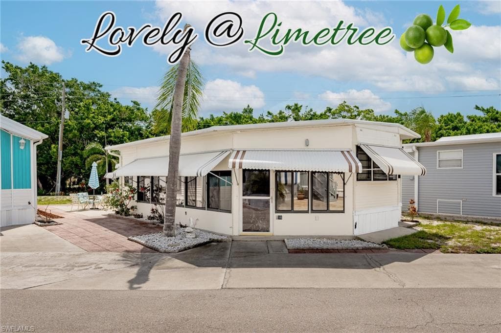 196 Limetree Park DR BONITA SPRINGS, FL 34135