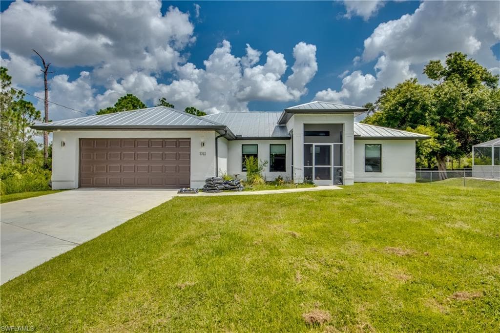 3312 25th ST W LEHIGH ACRES, FL 33971