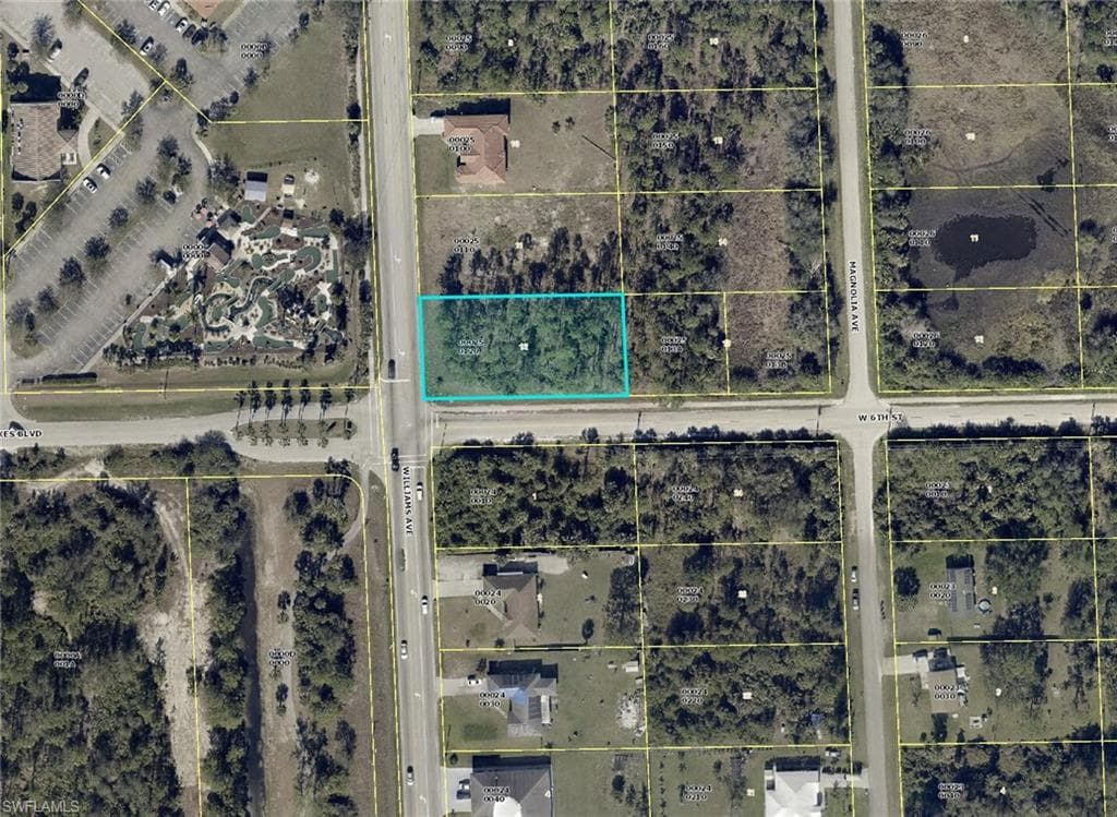 600 Williams AVE LEHIGH ACRES, FL 33972
