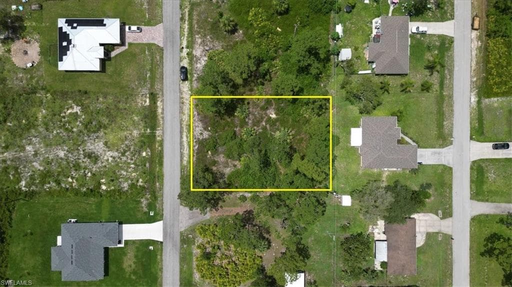 1213 McKinley AVE LEHIGH ACRES, FL 33972