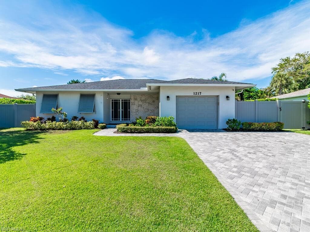 1217 Collier BLVD MARCO ISLAND, FL 34145
