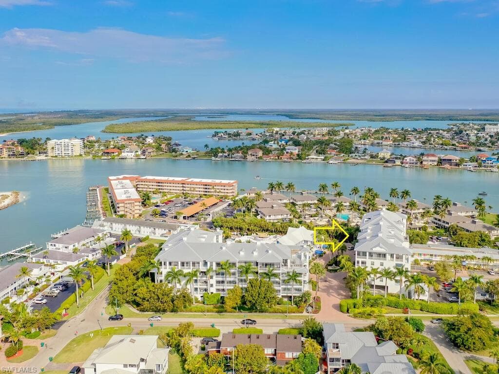 160 Palm ST 402 MARCO ISLAND, FL 34145