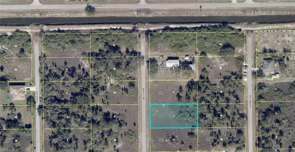 1916 Wells AVE LEHIGH ACRES, FL 33972