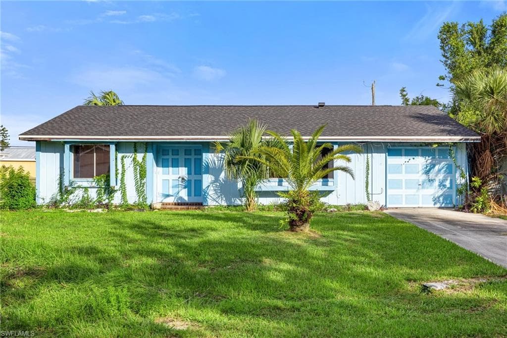869 Mensh TER NW PORT CHARLOTTE, FL 33948