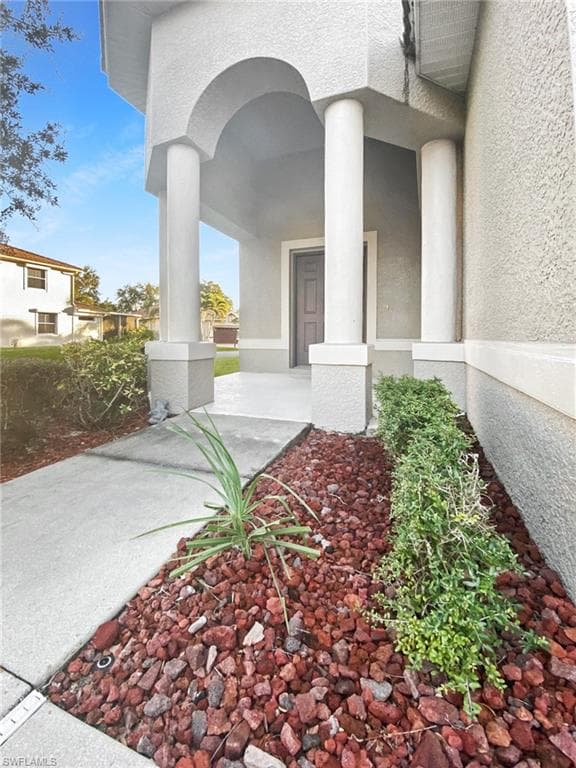 9740 Casa Mar CIR FORT MYERS, FL 33919