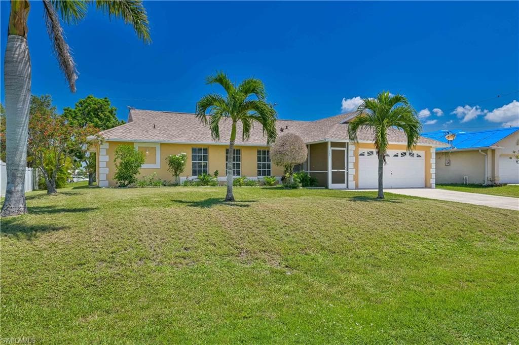 703 SW 21st LN CAPE CORAL, FL 33991