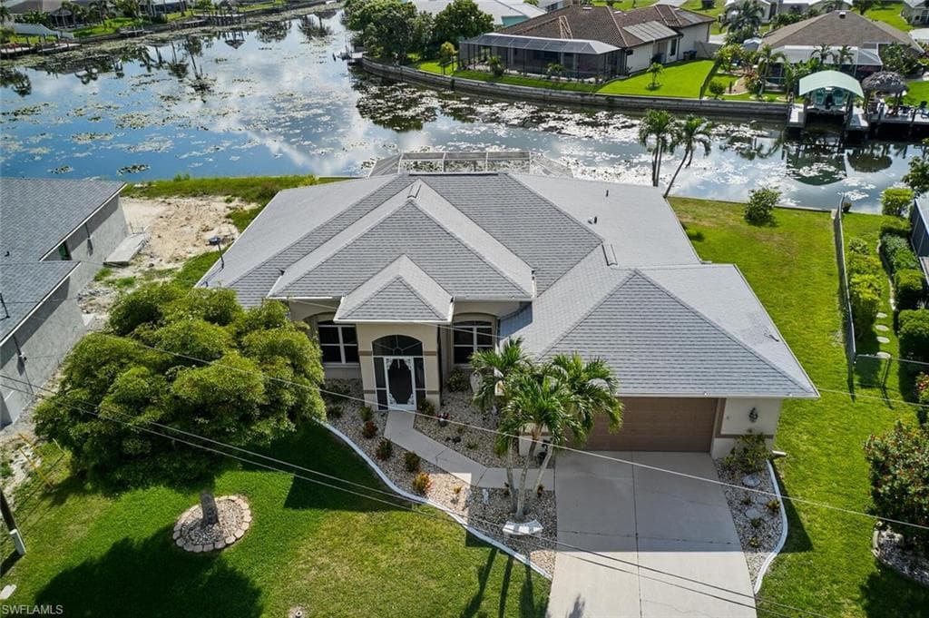403 SE 13th AVE CAPE CORAL, FL 33990
