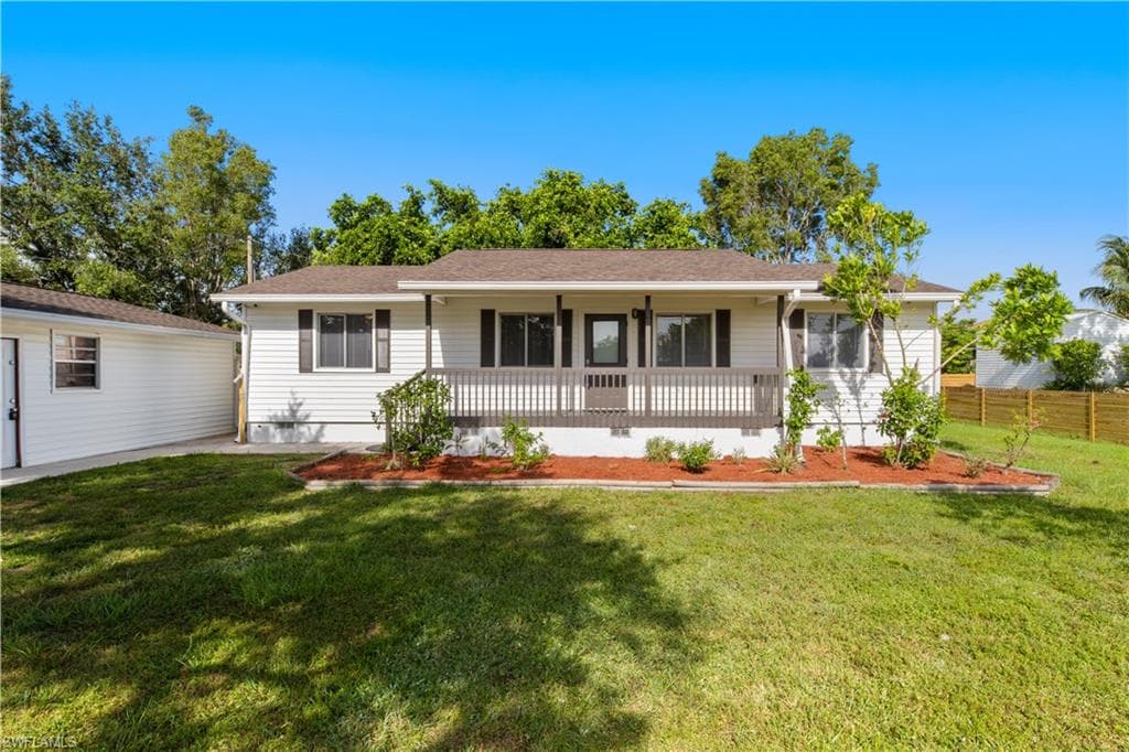 10897 Fountain AVE FORT MYERS, FL 33966