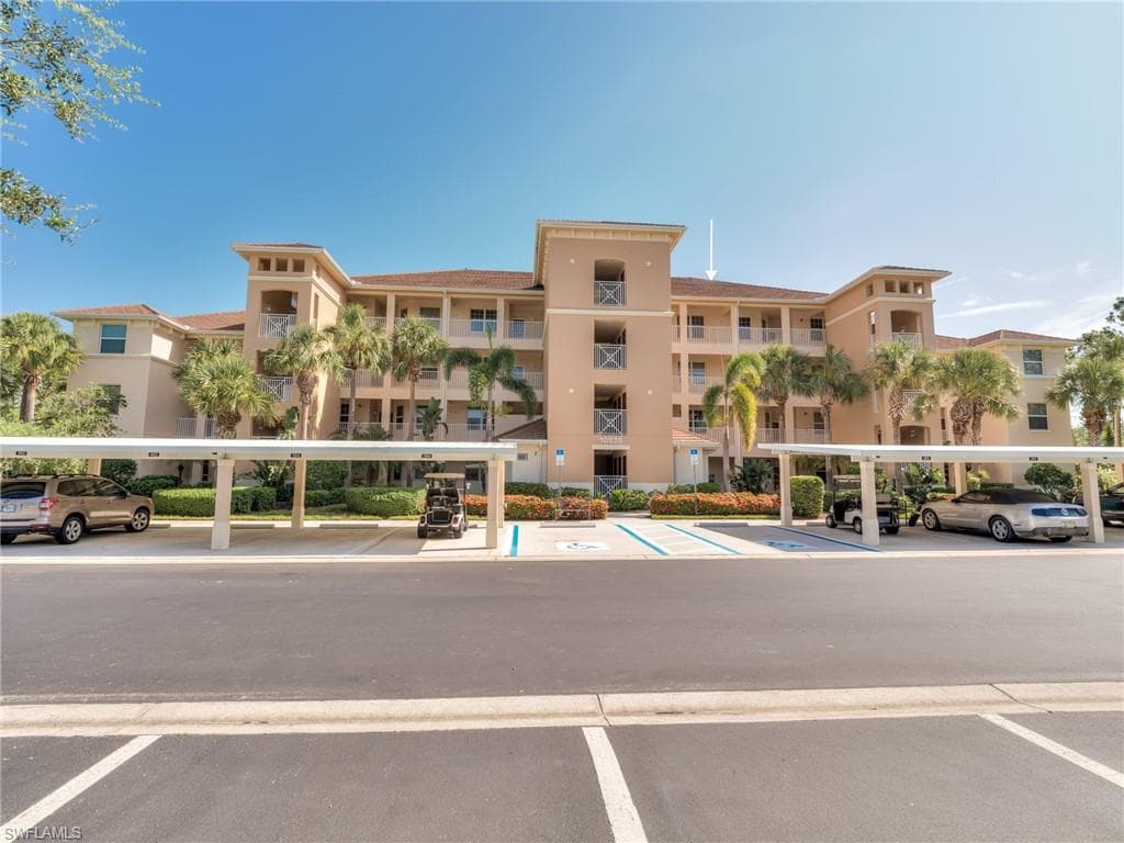 10820 Palazzo WAY 404 FORT MYERS, FL 33913