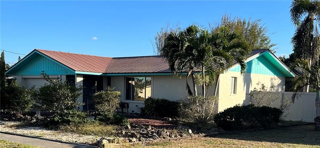 4380 Saint Clair AVE W NORTH FORT MYERS, FL 33903