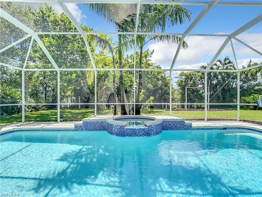 6354 Saint Andrews CIR S FORT MYERS, FL 33919