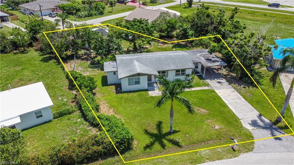 2029 Maravilla CIR FORT MYERS, FL 33901