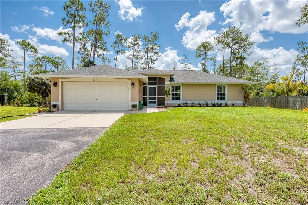 2270 Robin DR NAPLES, FL 34117
