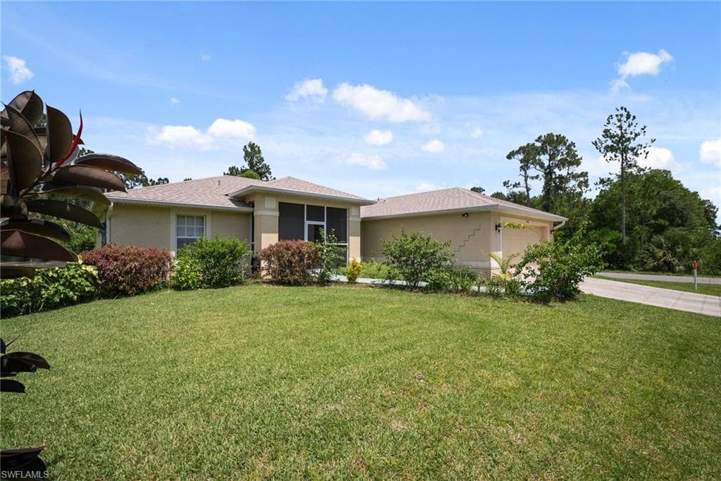 3401 5th ST LEHIGH ACRES, FL 33972