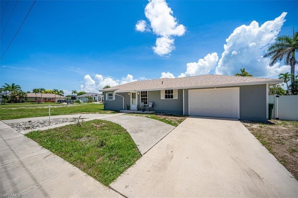 173 Tahiti RD MARCO ISLAND, FL 34145