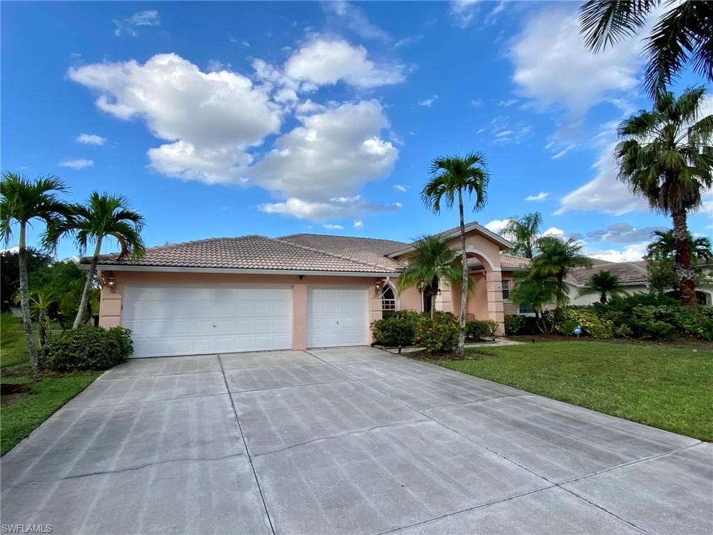 3419 Allegheny CT NAPLES, FL 34120