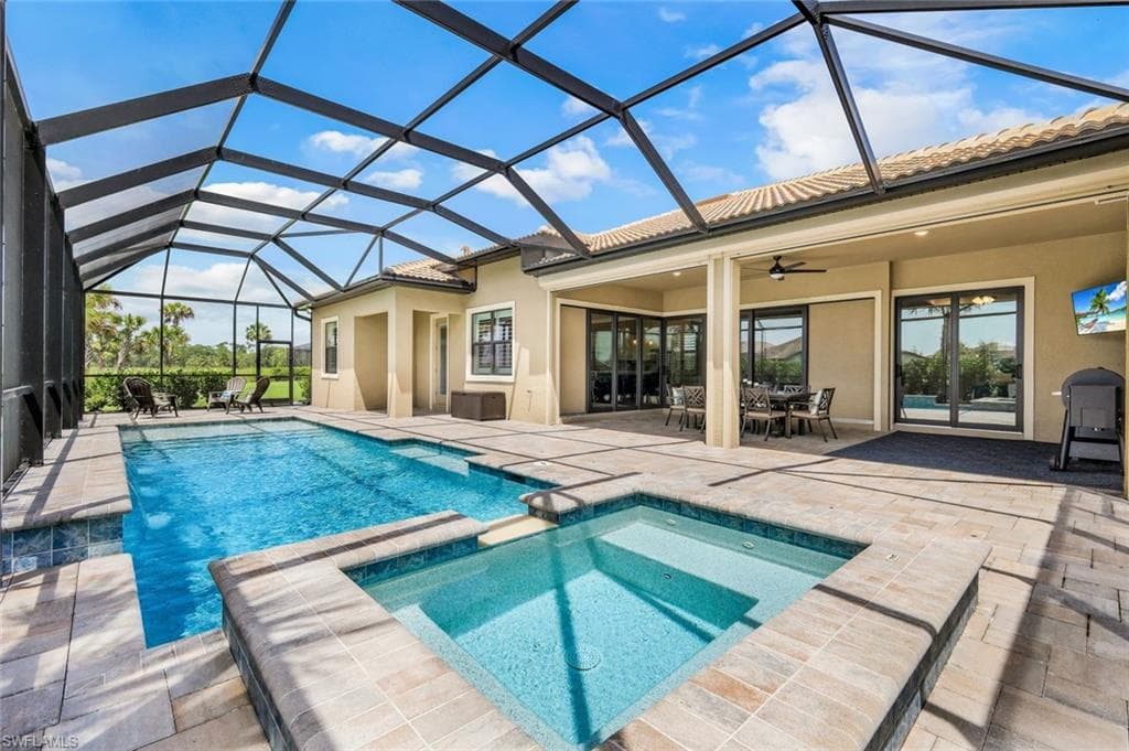9554 Everglades DR NAPLES, FL 34120