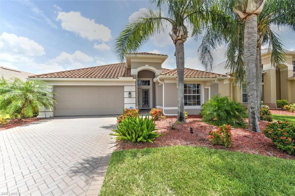 9332 Independence WAY FORT MYERS, FL 33913