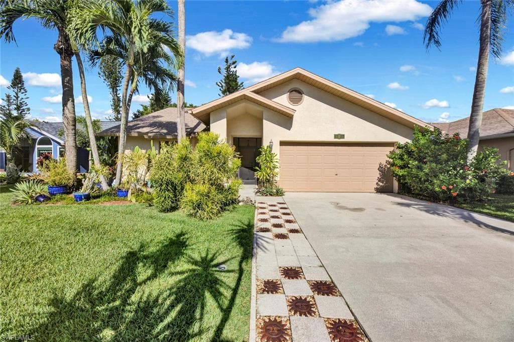13132 Radcliffe DR FORT MYERS, FL 33966