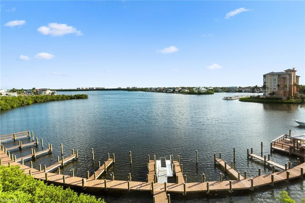 4835 Bonita Beach RD 405 BONITA SPRINGS, FL 34134