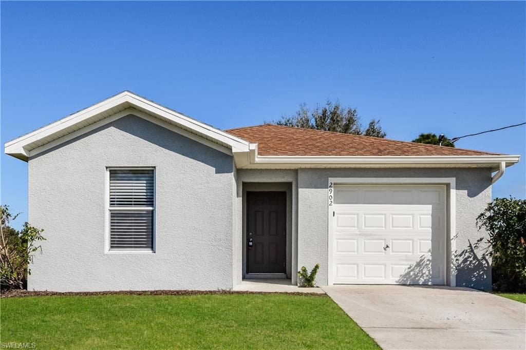 2902 64th ST W LEHIGH ACRES, FL 33971