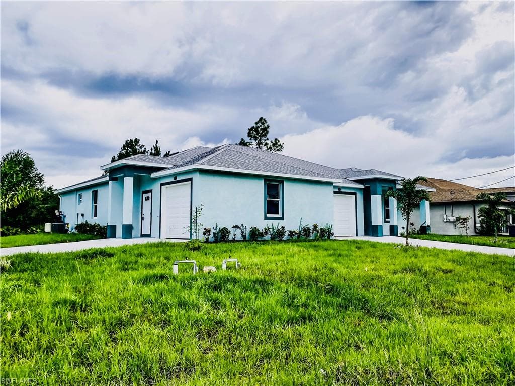 5401 Berryman ST LEHIGH ACRES, FL 33971