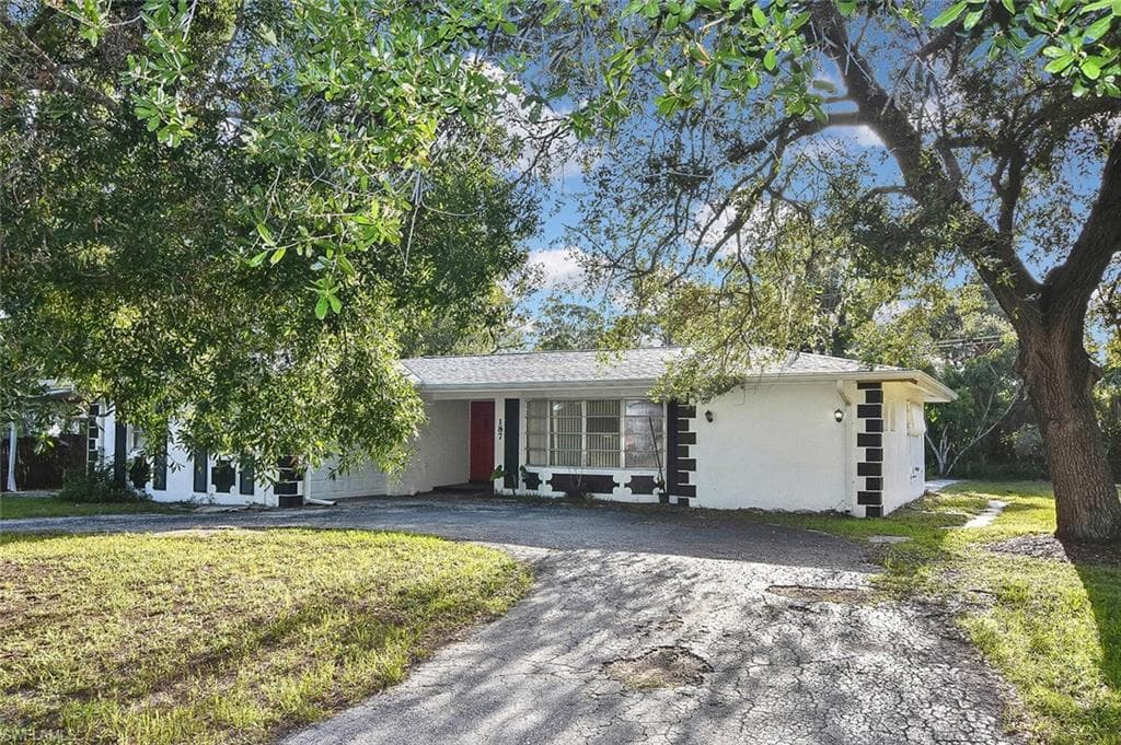 187 Louise ST FORT MYERS, FL 33905
