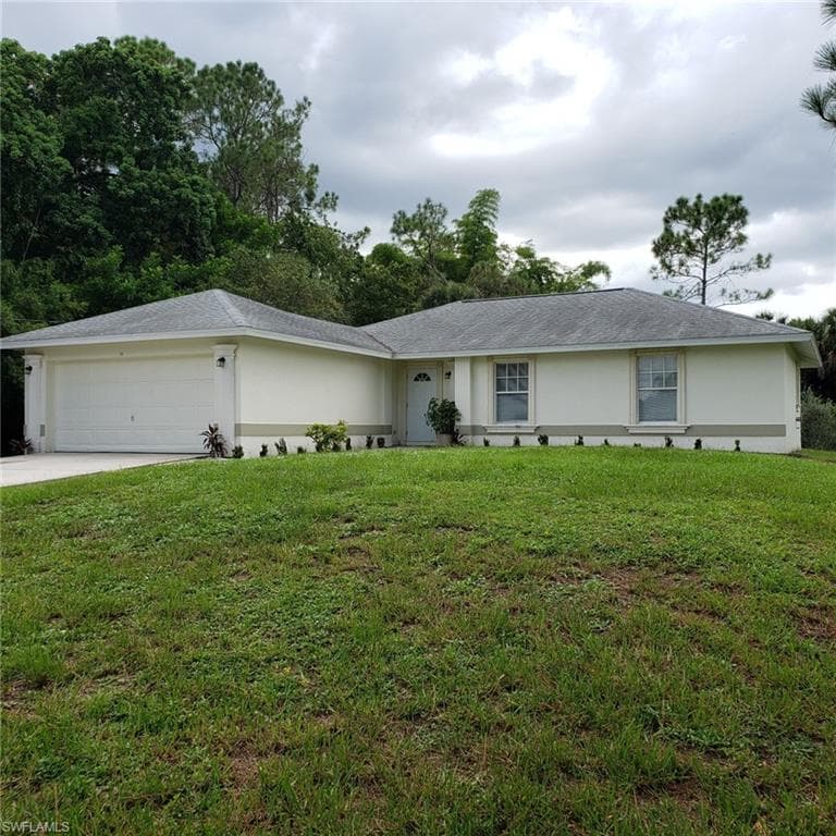 711 14th ST NE NAPLES, FL 34120