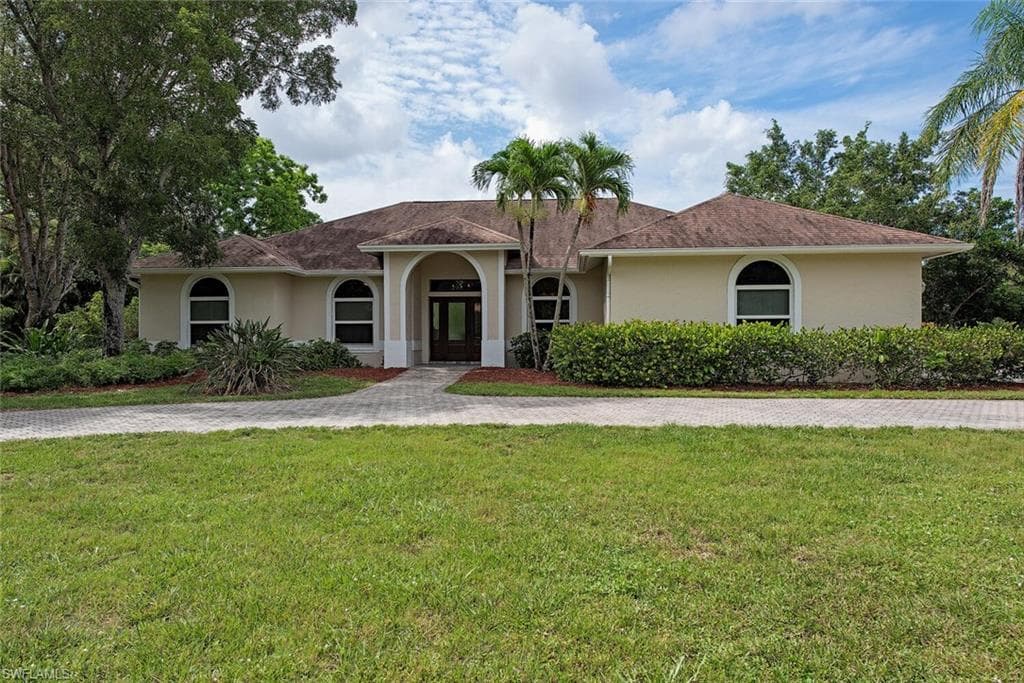 9351 Summer PL NAPLES, FL 34109