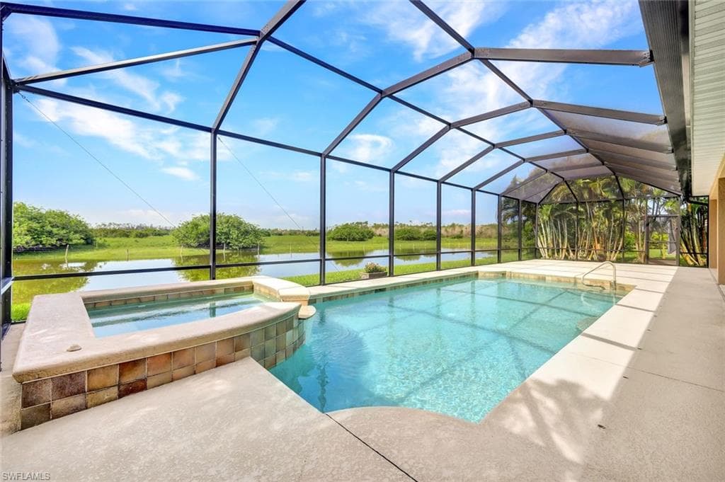 18493 Royal Hammock BLVD NAPLES, FL 34114