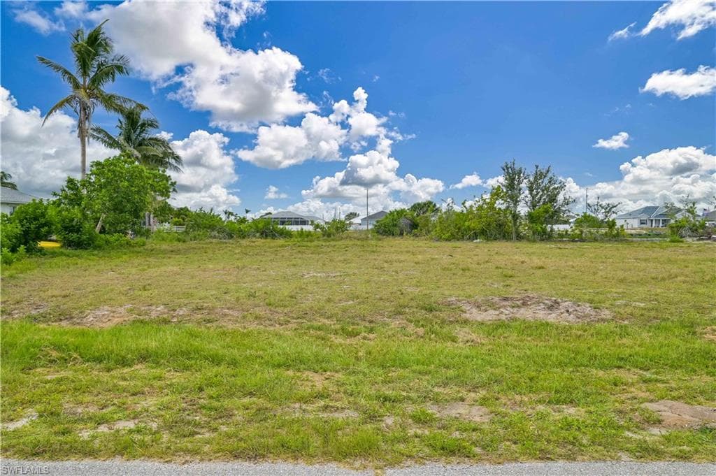 3523 NW 14th ST CAPE CORAL, FL 33993