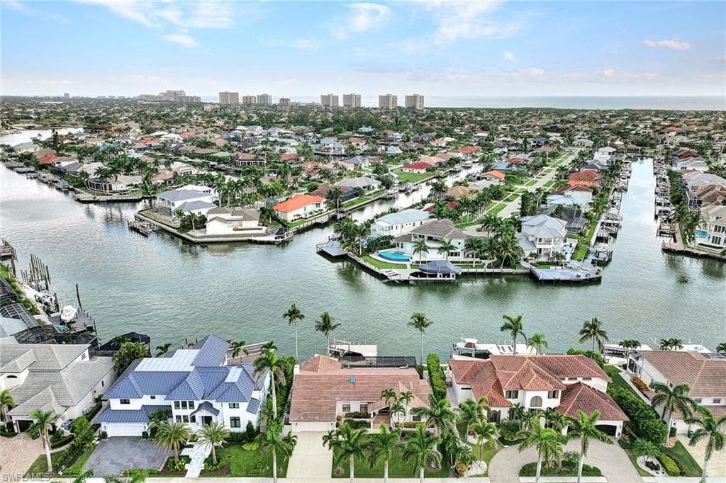 665 Rockport CT MARCO ISLAND, FL 34145