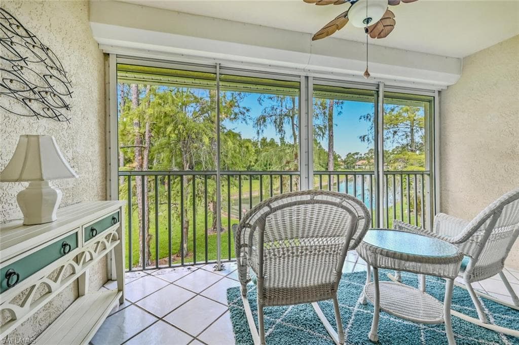 257 Robin Hood CIR 8-201 NAPLES, FL 34104