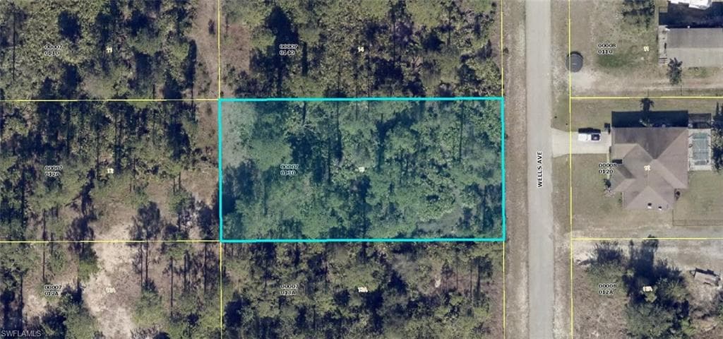 1203 Wells AVE LEHIGH ACRES, FL 33972