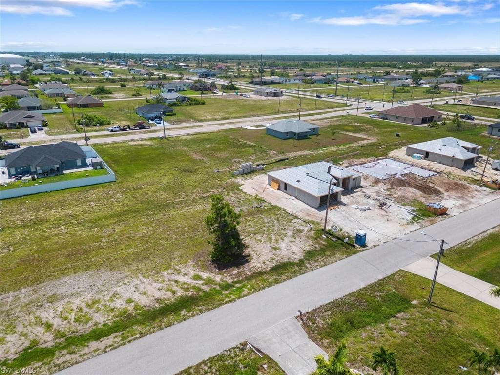 2236 7th PL CAPE CORAL, FL 33993