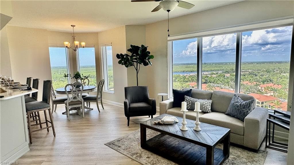 1060 Borghese LN 1201 NAPLES, FL 34114