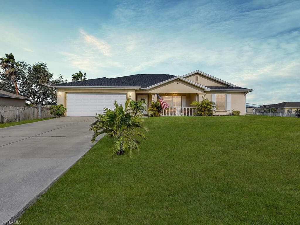 1049 NE 40th TER CAPE CORAL, FL 33909