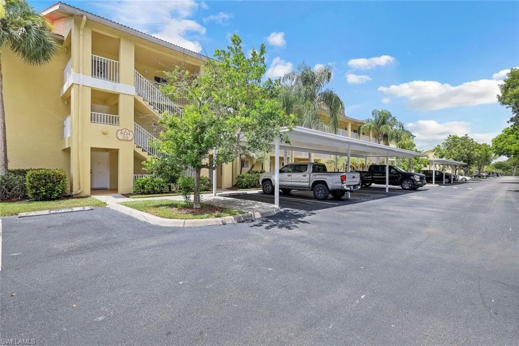 8234 Key Royal CIR 524 NAPLES, FL 34119